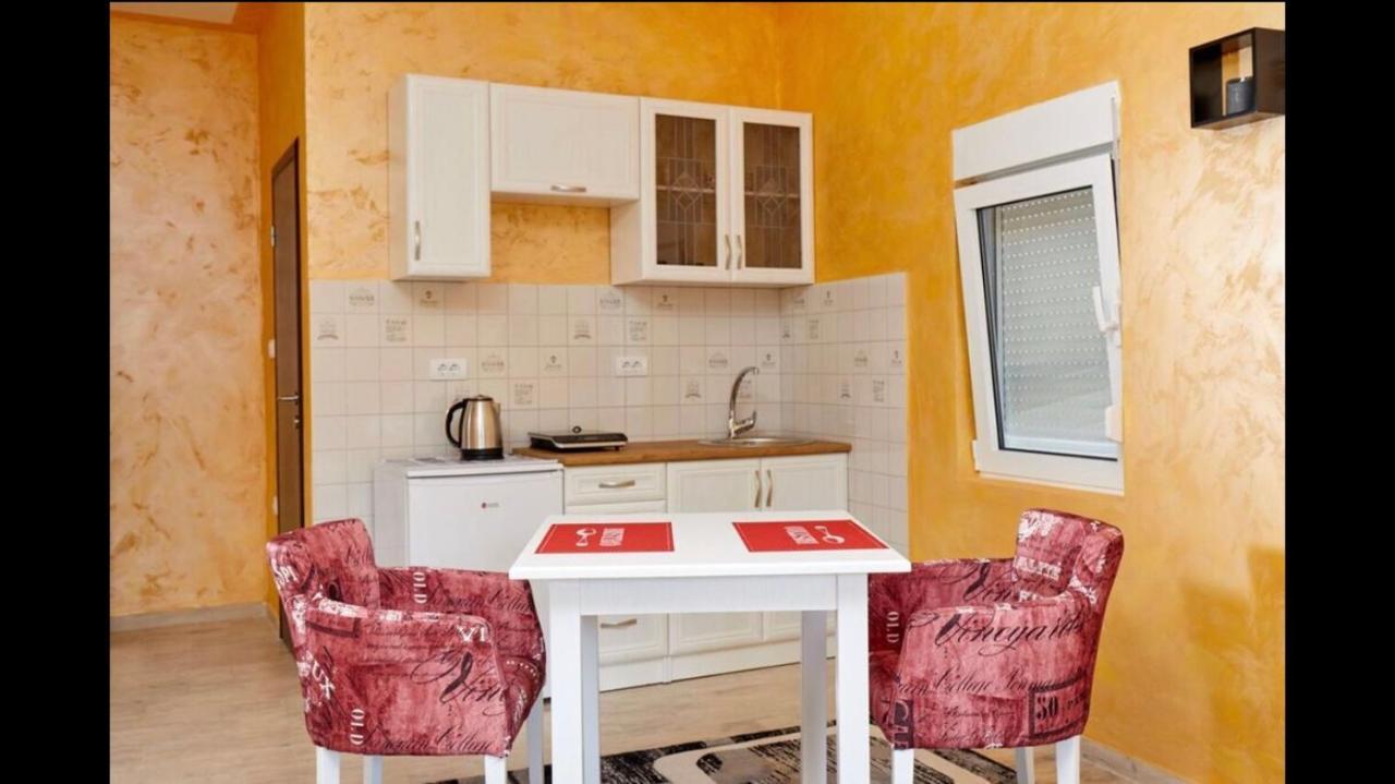 Central Magik Apartments Котор Экстерьер фото